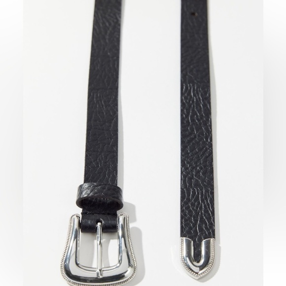 Urban Outfitters thin black western belt NWT - Picture 2 of 4